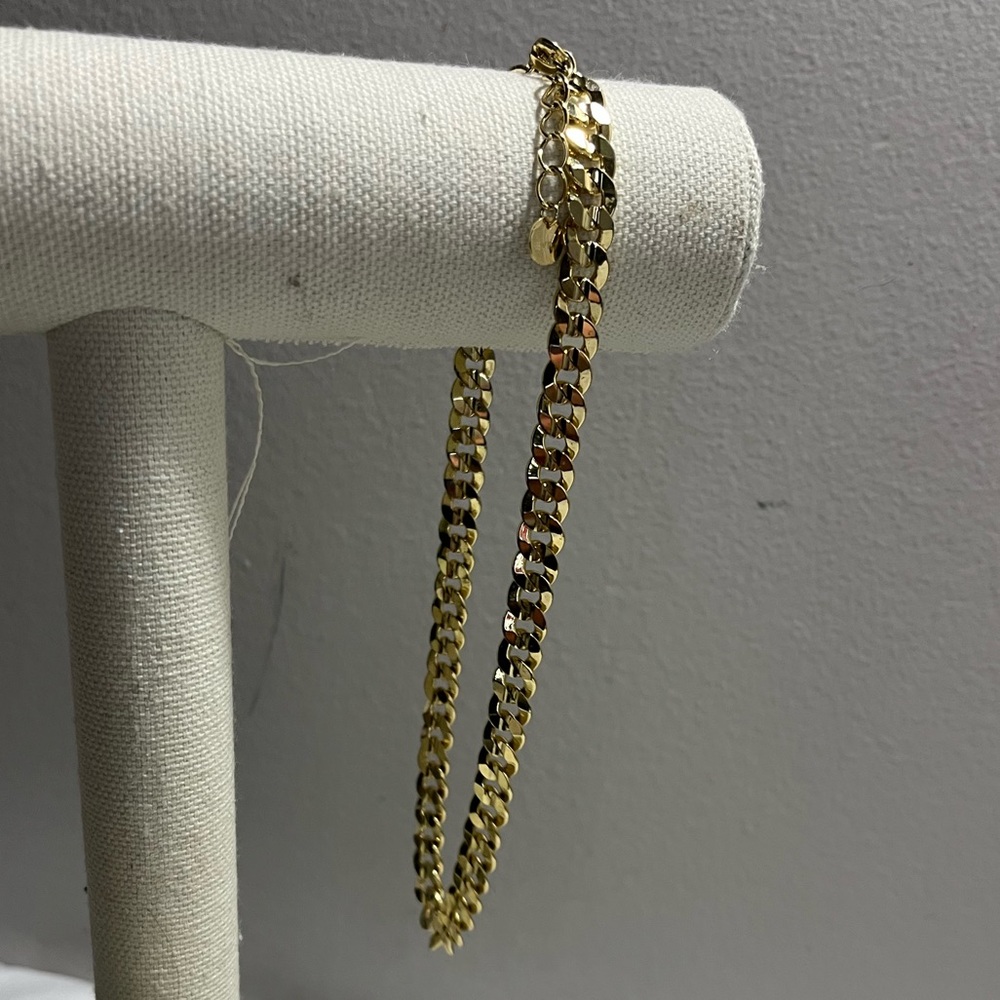 EVRY Jewelry Gold Curb Chain Necklace